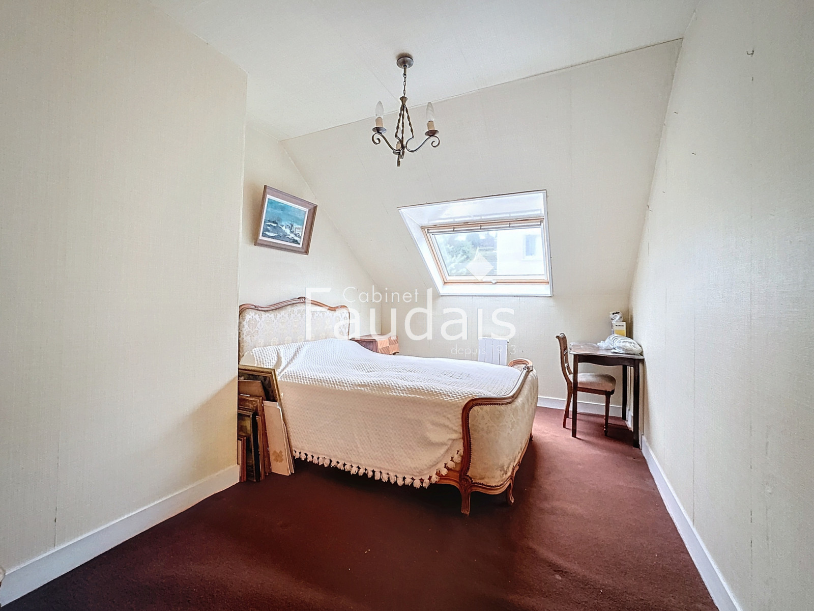 
                                                Vente
                                                 Maison 154 m2 centre ville de Saint-Lô 