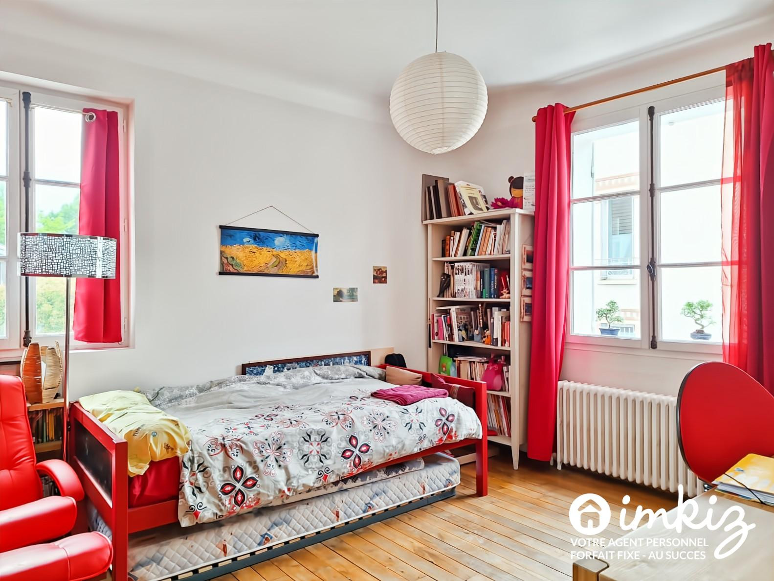 
                                                Vente
                                                 Maison 160 m² avec jardin 220 m² Châtenay-Malabry