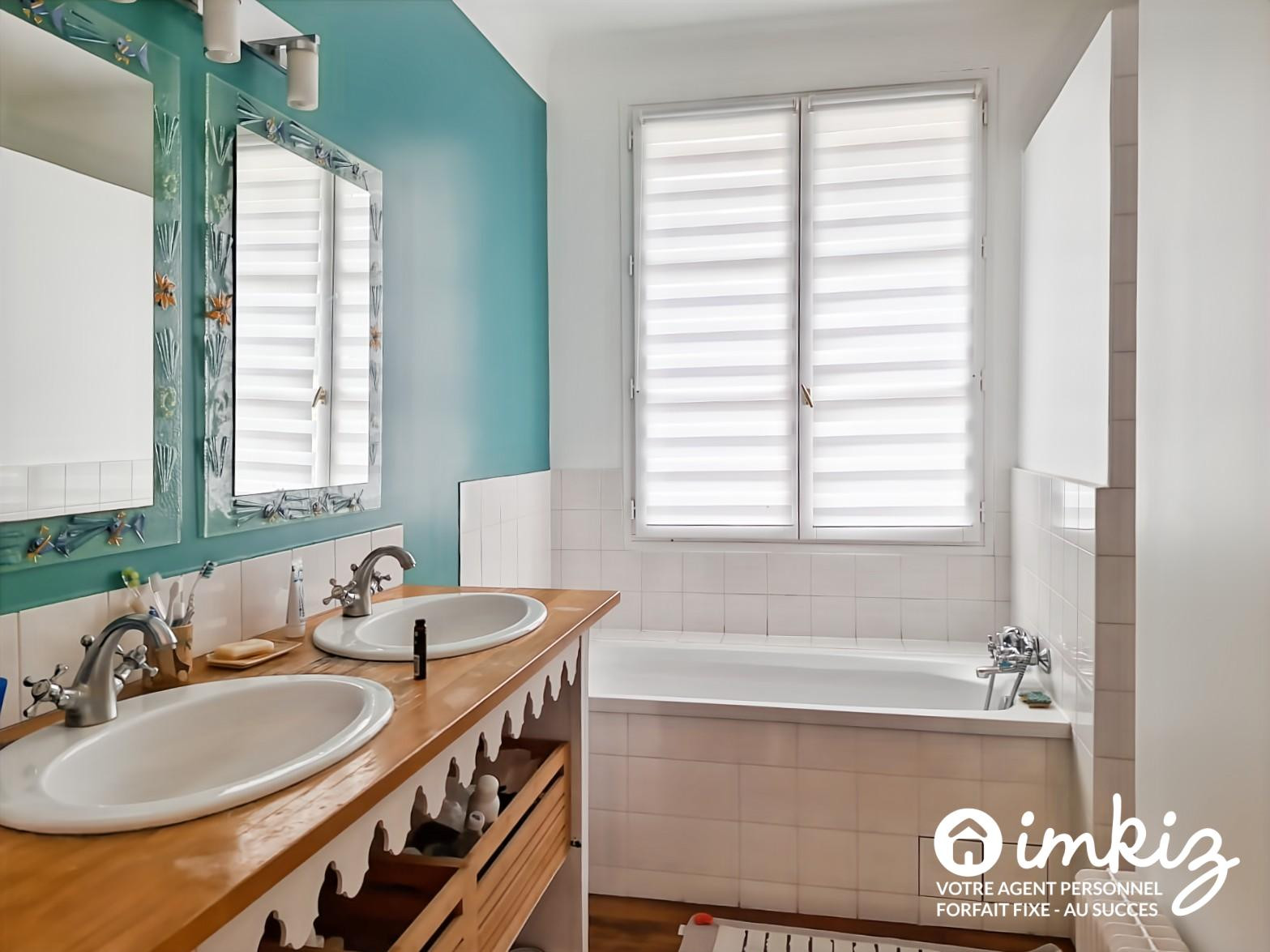 
                                                Vente
                                                 Maison 160 m² avec jardin 220 m² Châtenay-Malabry