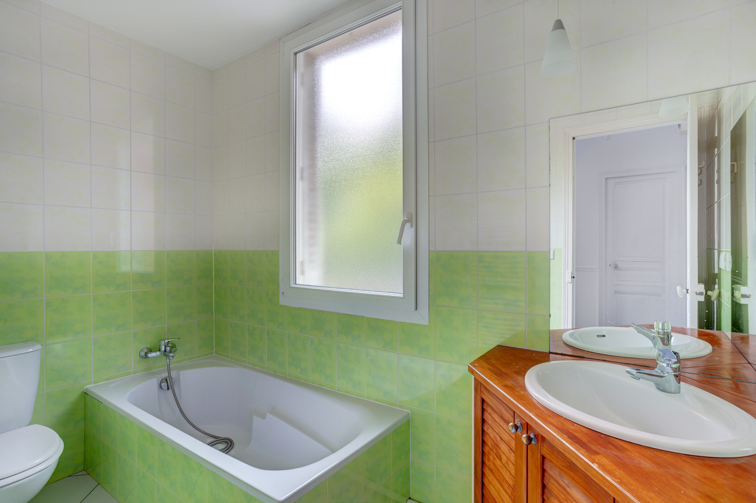 
                                                Vente
                                                 Maison - 176 m² - 6 pièces