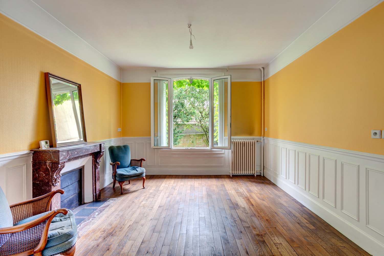 
                                                Vente
                                                 Maison - 176 m² - 6 pièces