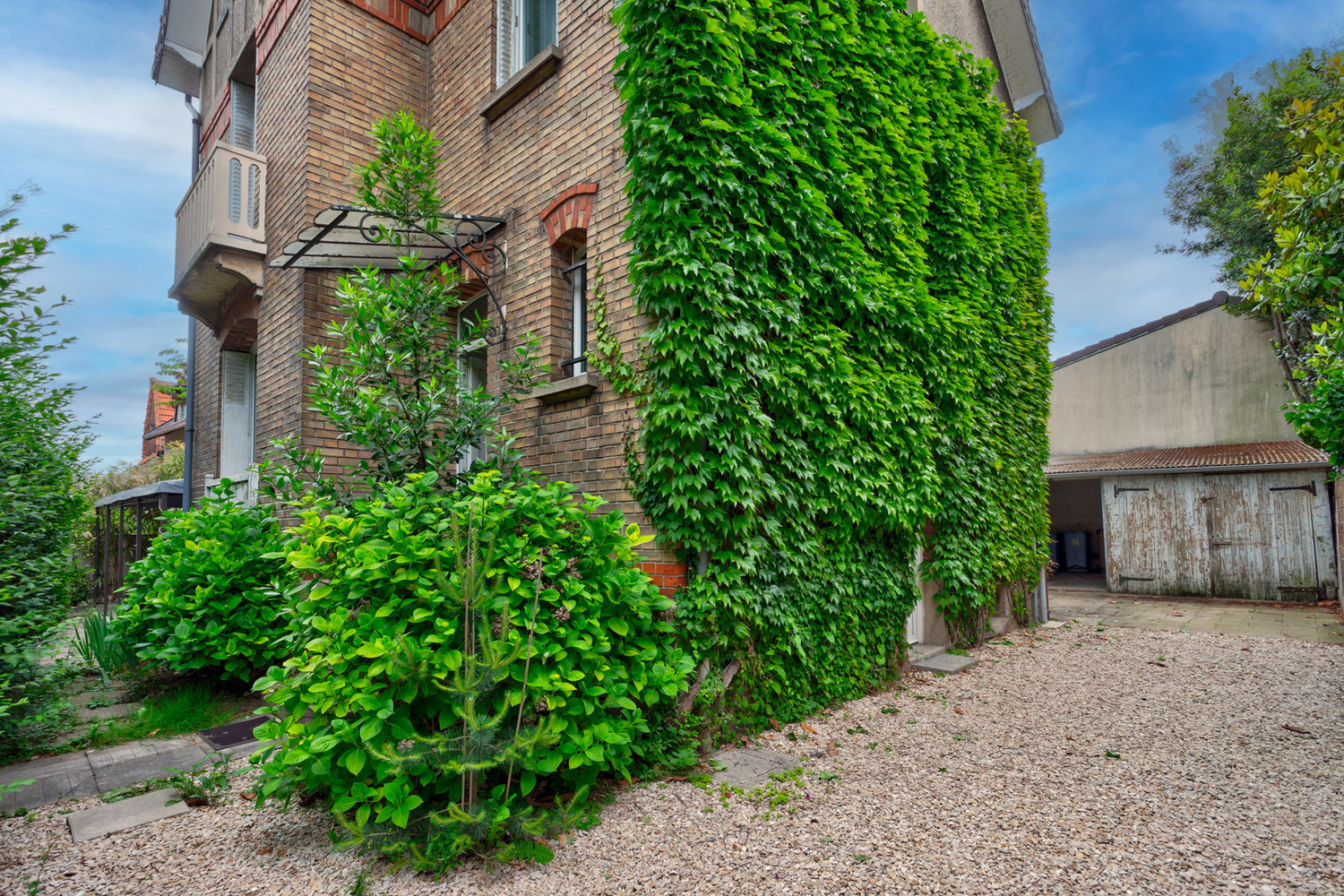 
                                                Vente
                                                 Maison - 176 m² - 6 pièces