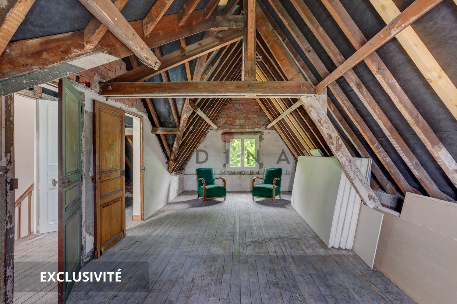 
                                                Vente
                                                 Maison - 176 m² - 6 pièces
