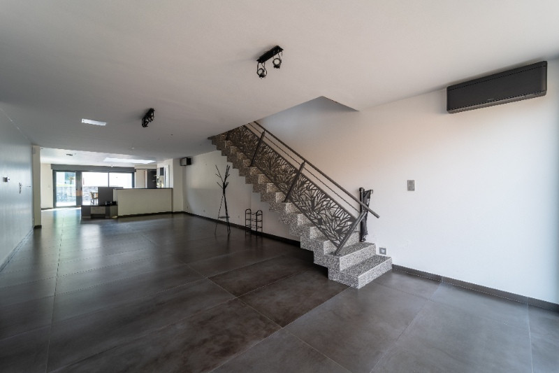 
                                                Vente
                                                 Maison 176m² -2chambres 1bureau Jardin en Hyper Centre Solre le chateau proche Frontiere Belge