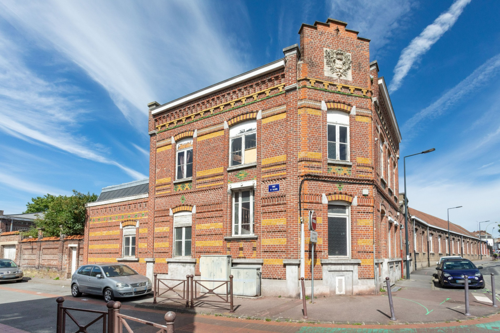 
                                                Vente
                                                 Maison - 188 m2 - Tourcoing (59)