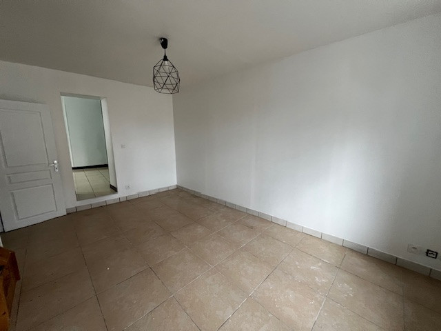 
                                                Location
                                                 maison 2 chambres