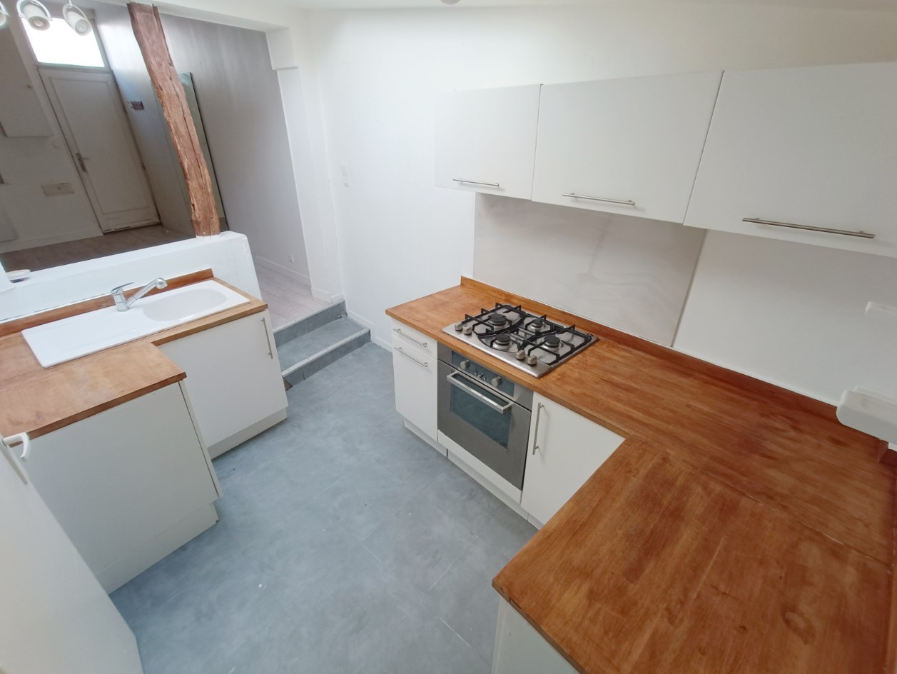 
                                                Location
                                                 Maison 2 chambres Amiens Saint Pierre