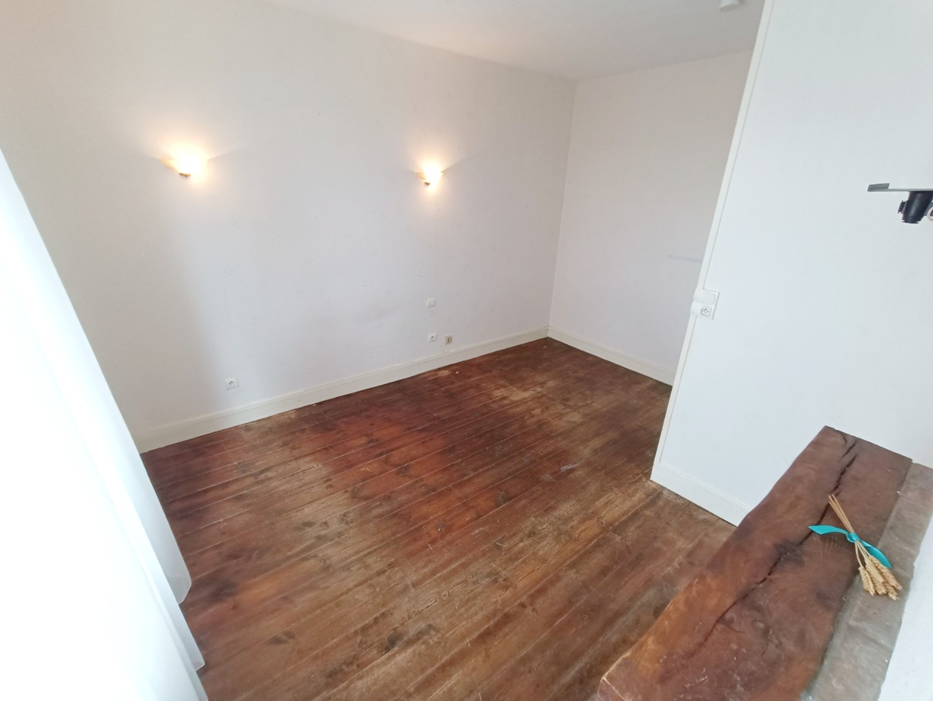 
                                                Vente
                                                 Maison 2 chambres avec cour, Amiens Saint Maurice