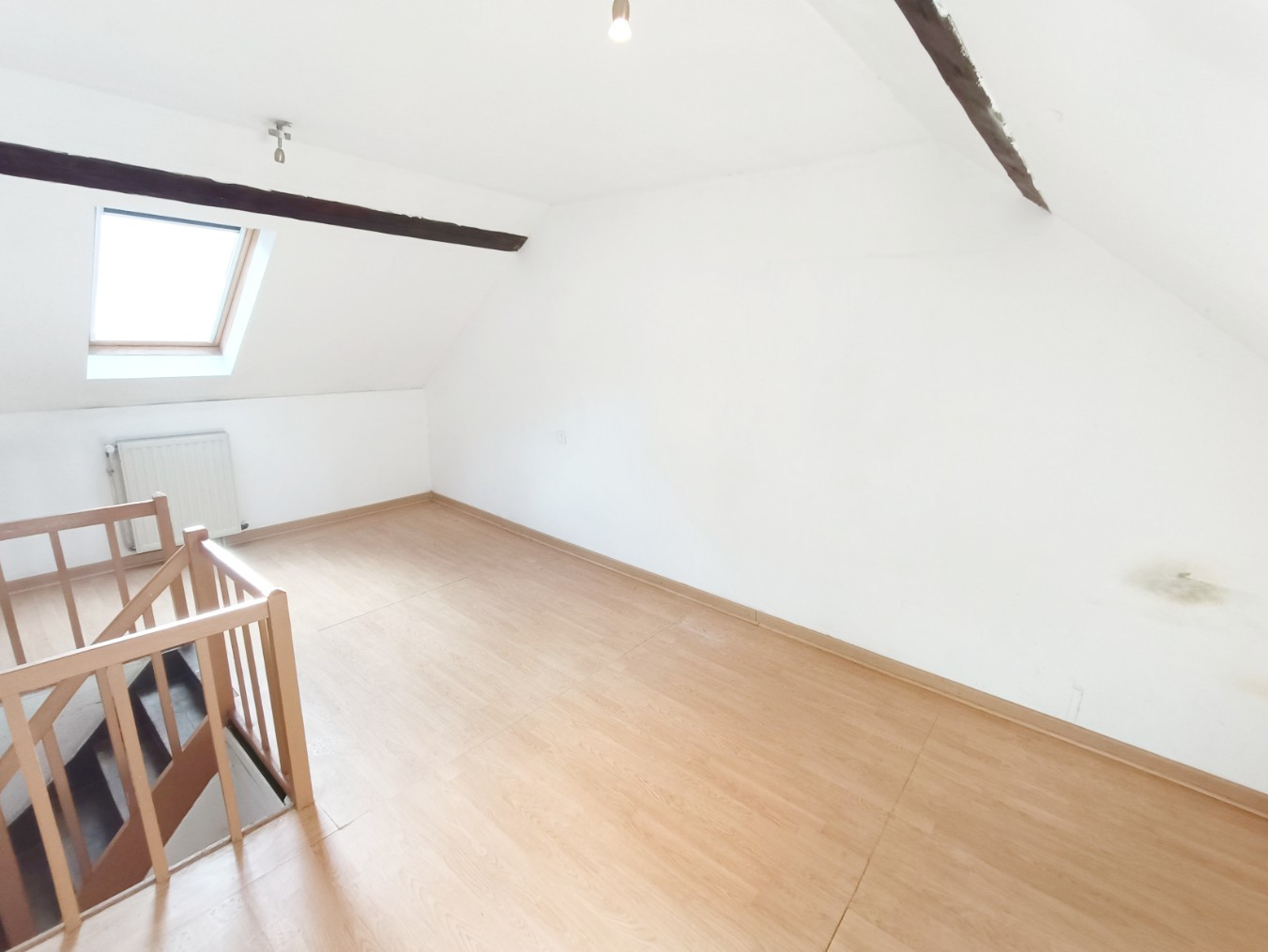 
                                                Vente
                                                 Maison 2 chambres, bureau, cour à Amiens