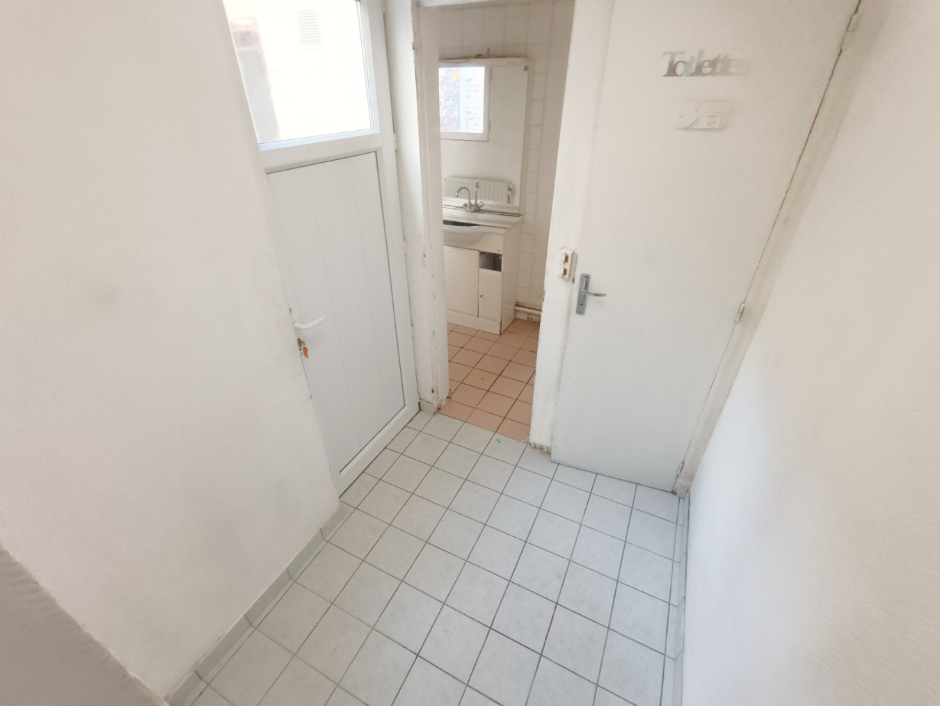 
                                                Vente
                                                 Maison 2 chambres, bureau, cour à Amiens