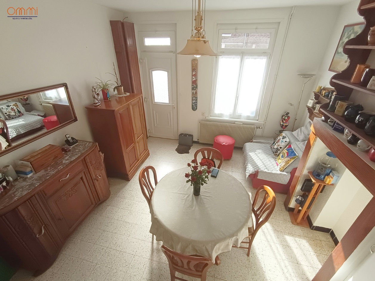
                                                Vente
                                                 Maison 2 chambres Fg de Hem Amiens