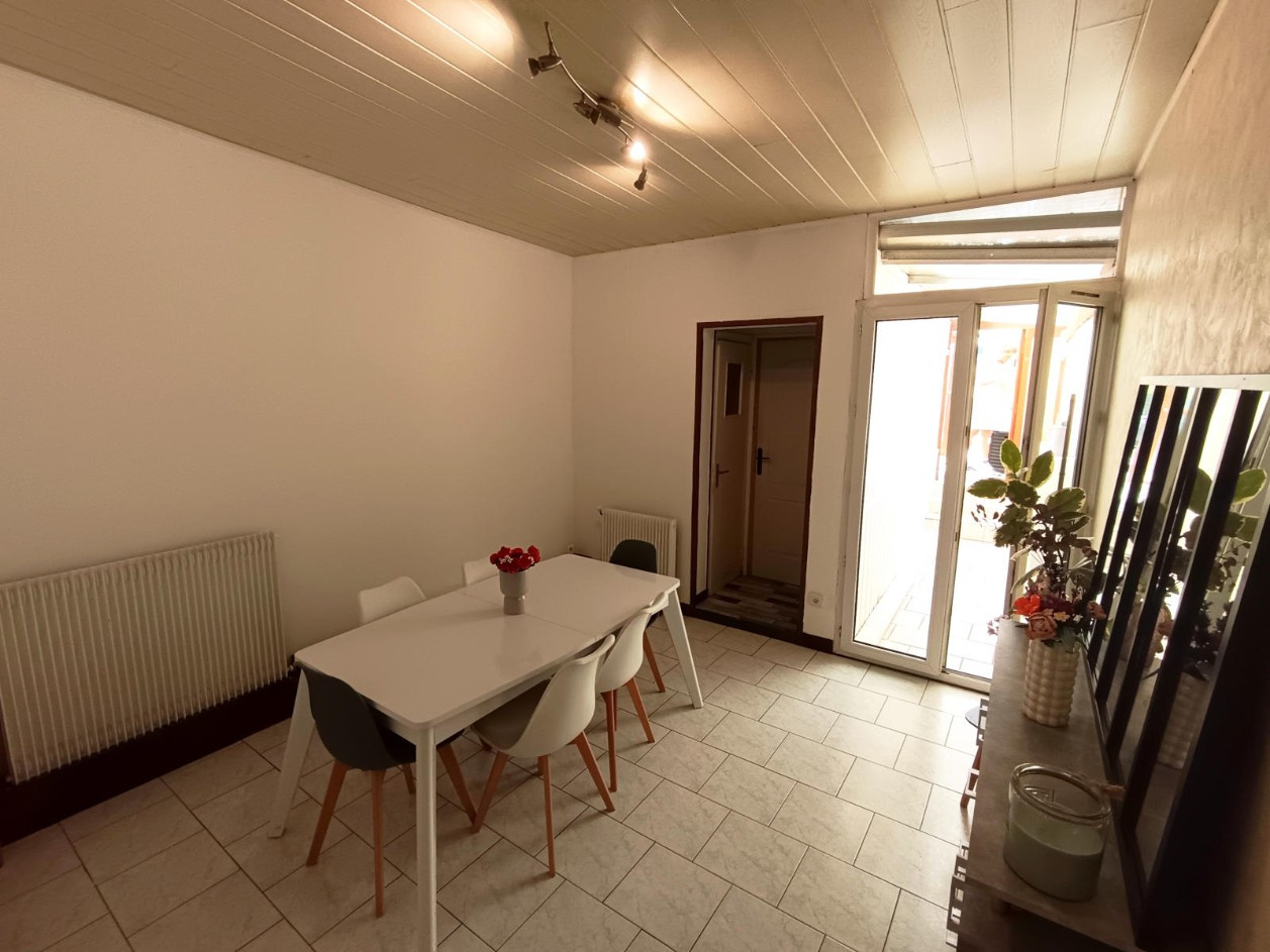 
                                                Location
                                                 Maison 2 chambres & jardin, Saint-Pierre