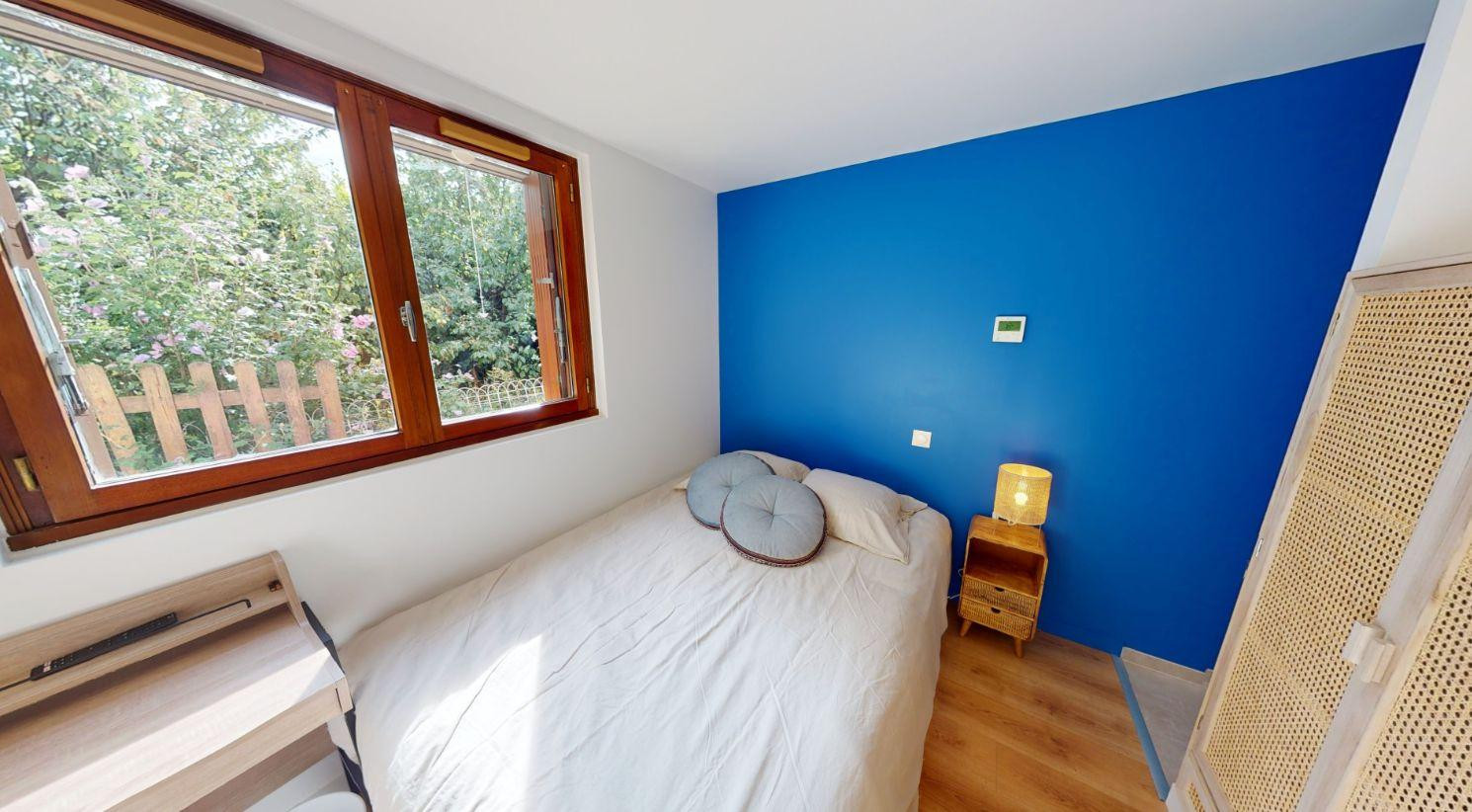 
                                                Colocation
                                                 Maison 2 étages meublée à louer