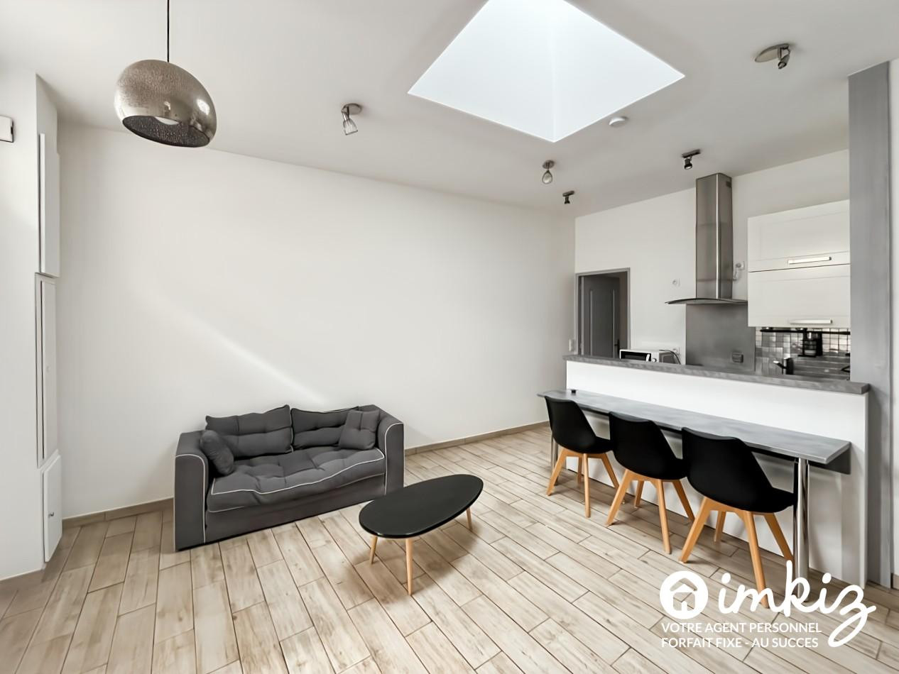 
                                                Vente
                                                 Maison 2 pièces