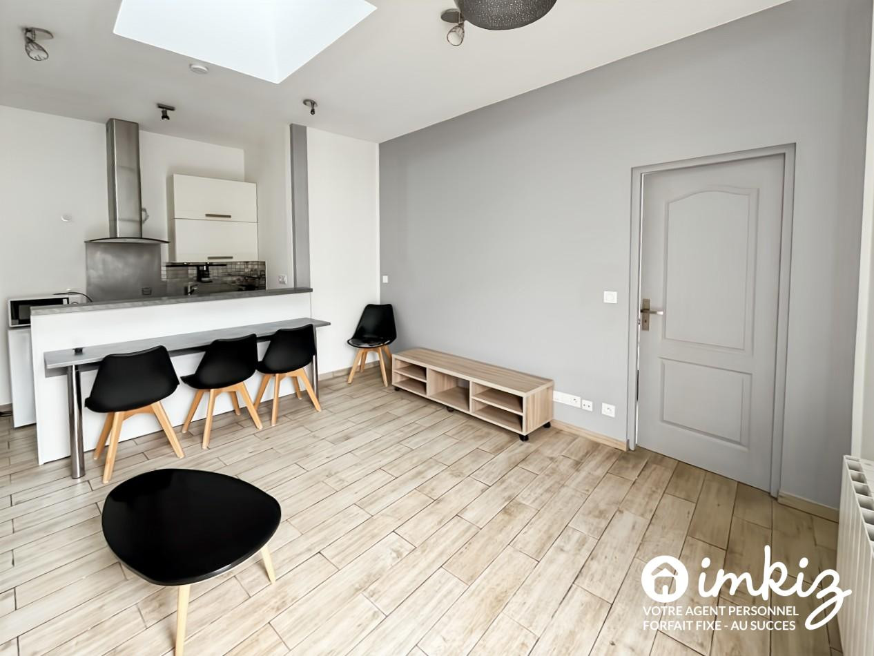 
                                                Vente
                                                 Maison 2 pièces