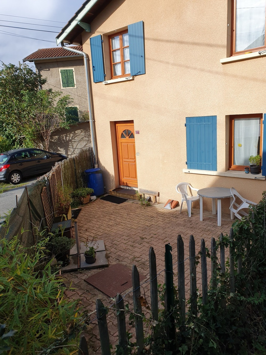 
                                                Location
                                                 Maison 2 pièces