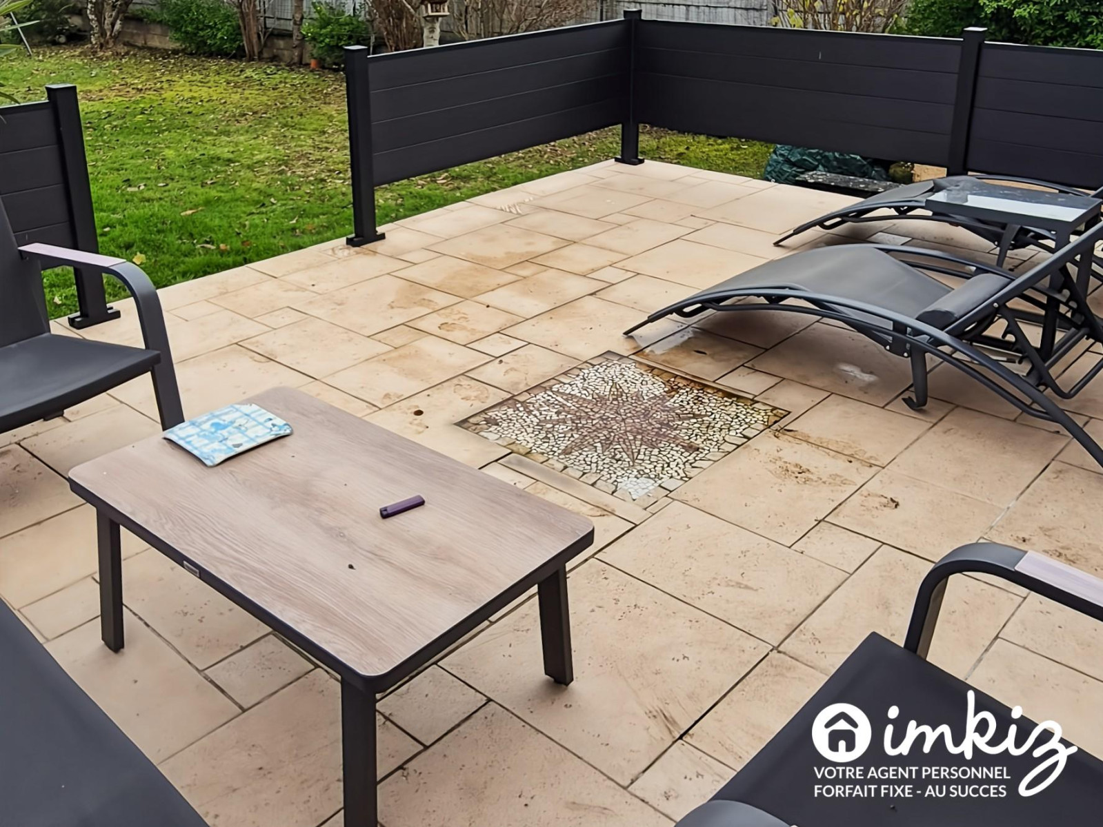 
                                                Vente
                                                 Maison 2011 6 pièces 145m2 - Quartier Saint Pierre