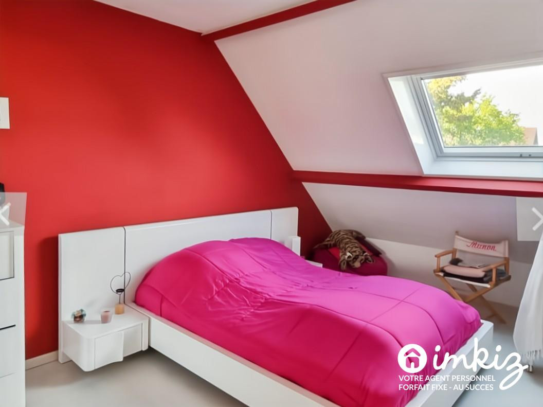 
                                                Vente
                                                 Maison 2011 6 pièces 145m2 - Quartier Saint Pierre