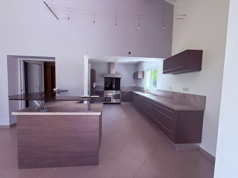 
                                                Vente
                                                 Maison 210m2 - 4 chambres - à 5min de BERGERAC