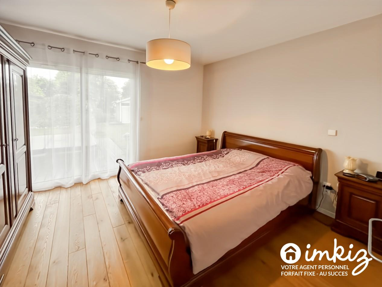 
                                                Vente
                                                 Maison 210m2 - 8 pièces - Vue imprenable