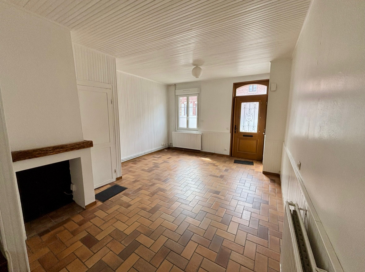 
                                                Location
                                                 Maison 3/4 chambres avec cour extérieur Amiens