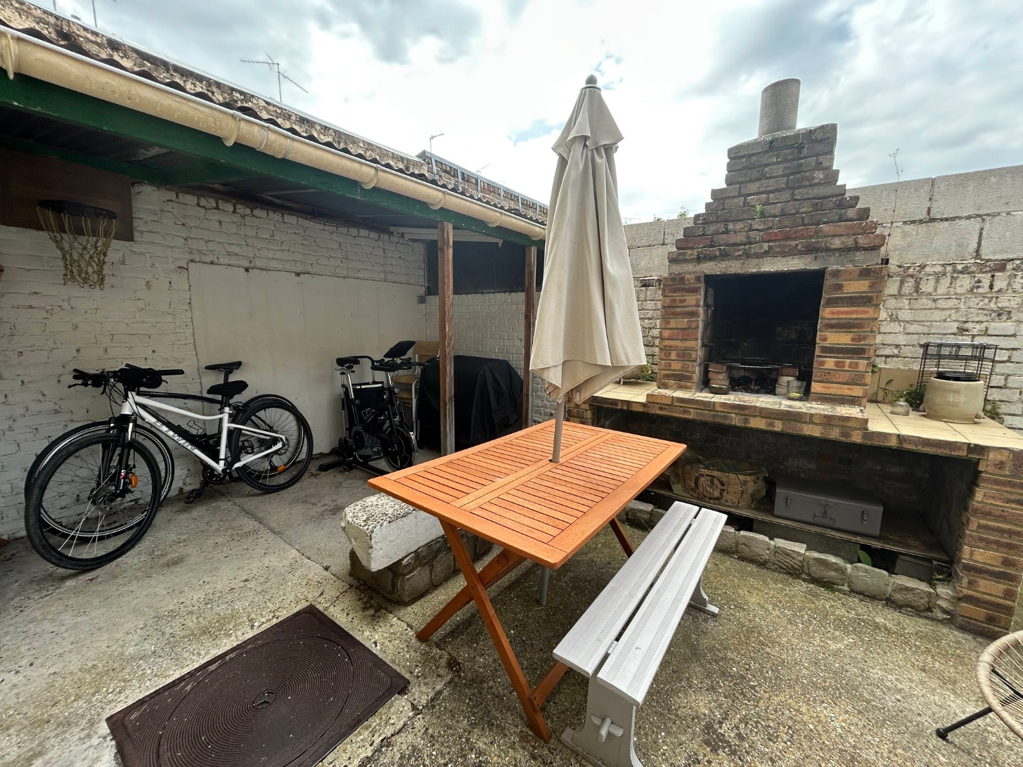 
                                                Location
                                                 Maison 3/4 chambres avec cour extérieur Amiens
