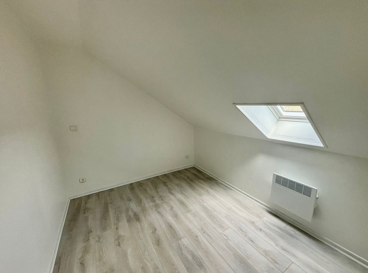 
                                                Location
                                                 Maison 3/4 chambres avec cour extérieur Amiens