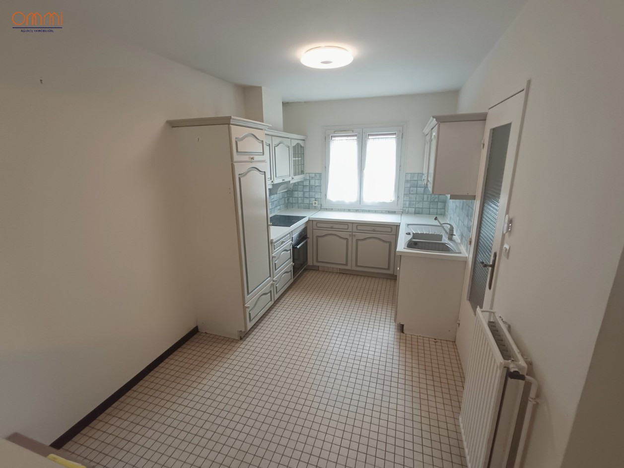 
                                                Vente
                                                 Maison 3 à 4 chambres, garage, jardin, 98m2 Amiens
