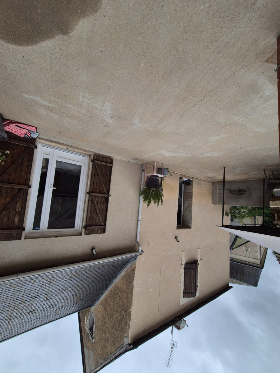 
                                                Vente
                                                 Maison 3 chambres