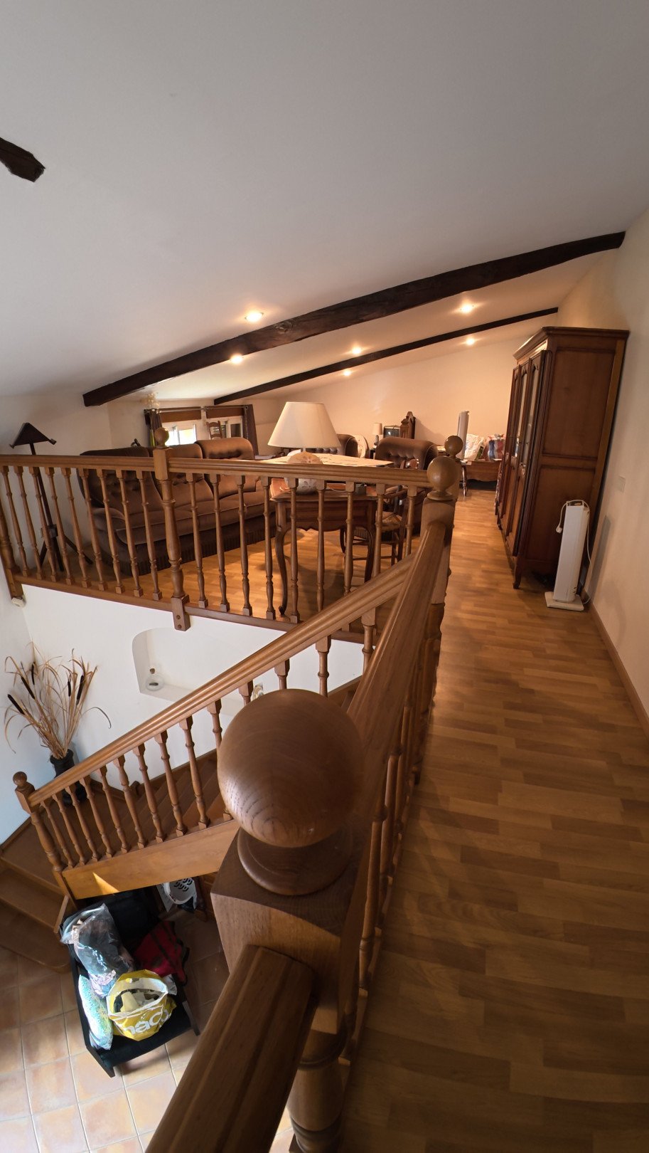 Vente
                                                 MAISON  3 CHAMBRES