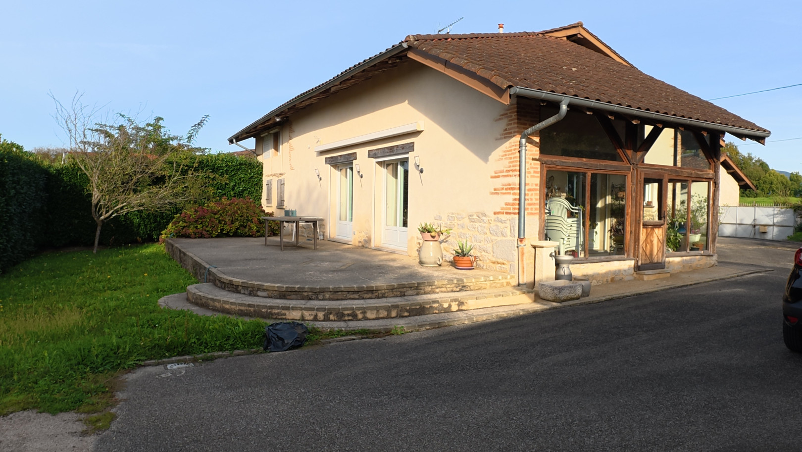 
                                                Vente
                                                 MAISON  3 CHAMBRES