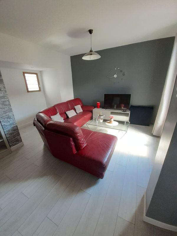 
                                                Location
                                                 Maison 3 chambres
