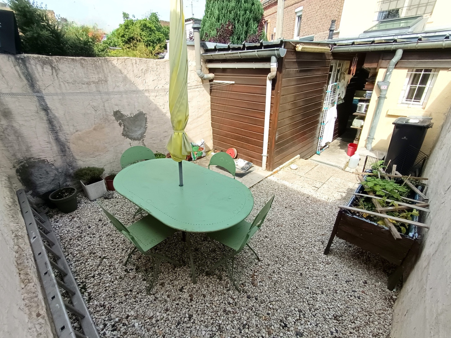 
                                                Vente
                                                 Maison 3 chambres avec cour extérieur Amiens