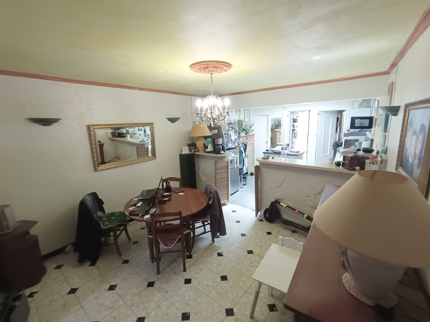 
                                                Vente
                                                 Maison 3 chambres avec cour extérieur Amiens