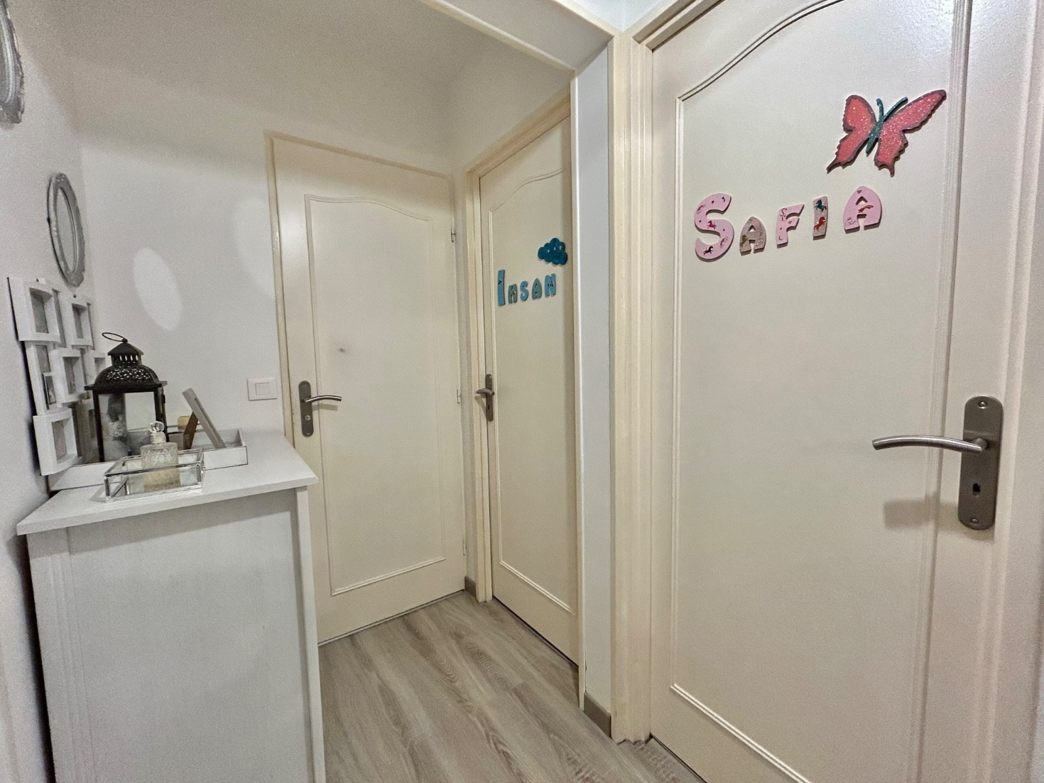 
                                                Vente
                                                 Maison 3 chambres avec véranda et garage