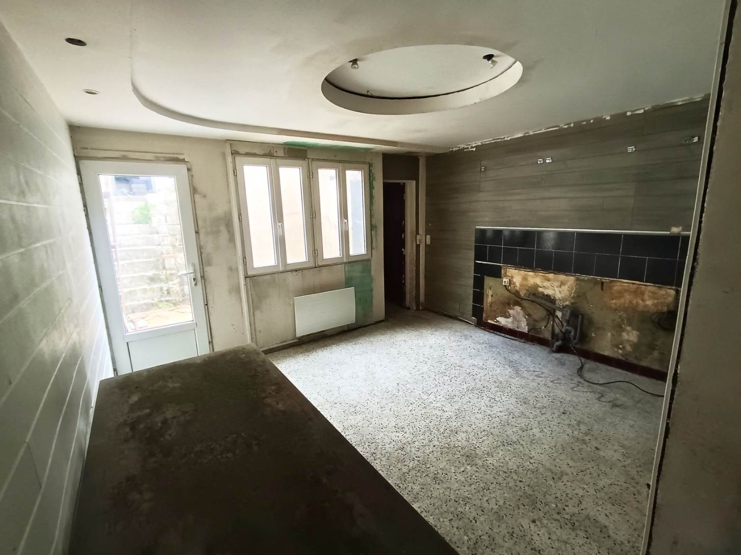 
                                                Vente
                                                 Maison 3 chambres, cour, cave St-Maurice