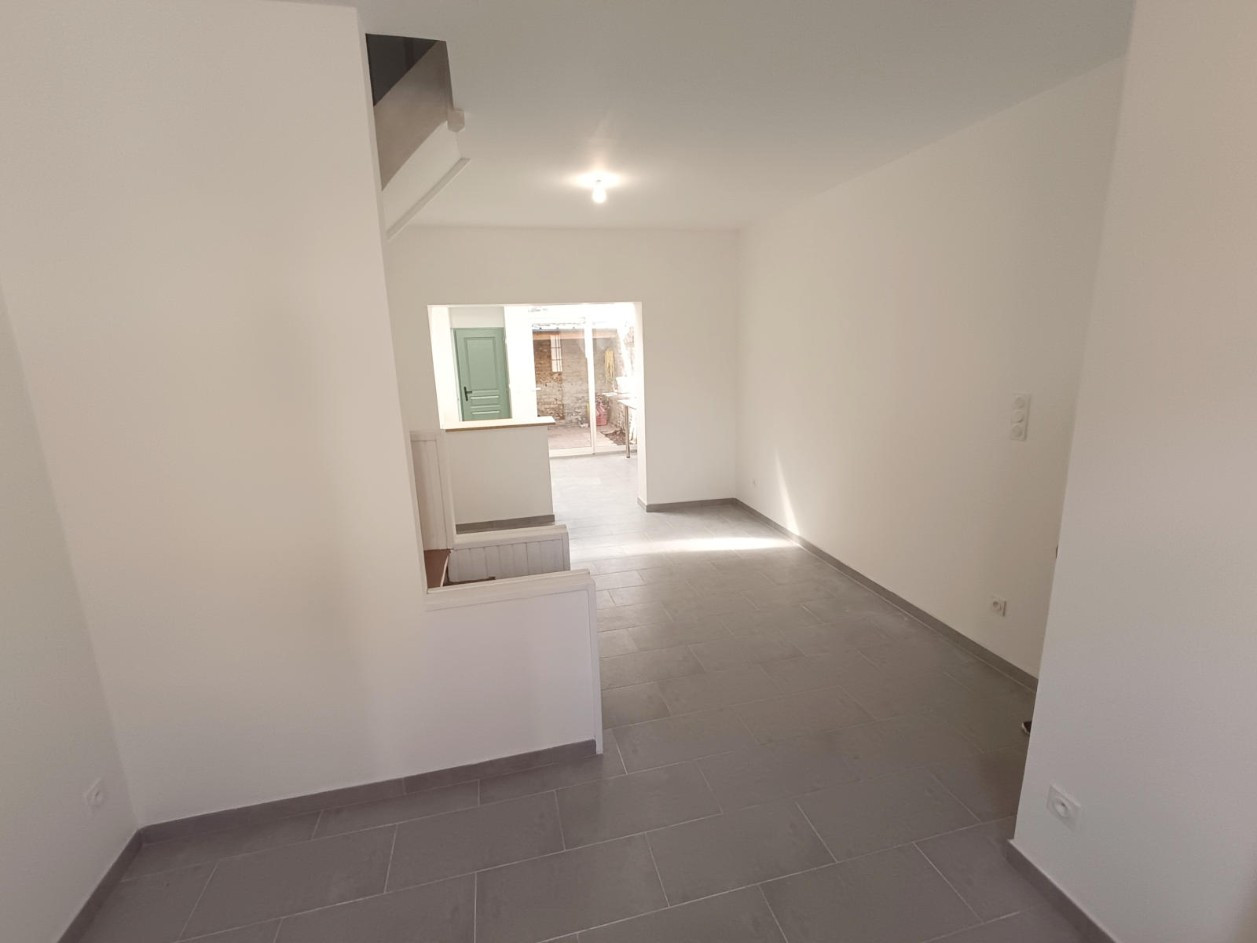 
                                                Location
                                                 Maison 3 chambres Saint-Pierre Amiens