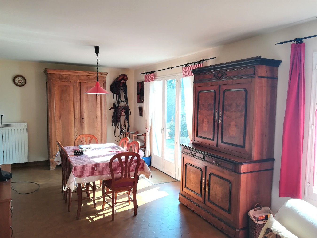 
                                                Vente
                                                 MAISON 3 CHAMBRES + TERRAIN - PROCHE LE MANS (72)