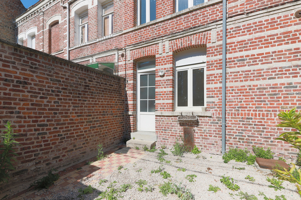 
                                                Location
                                                 Maison 3 meublée pièces avec cour - Douai