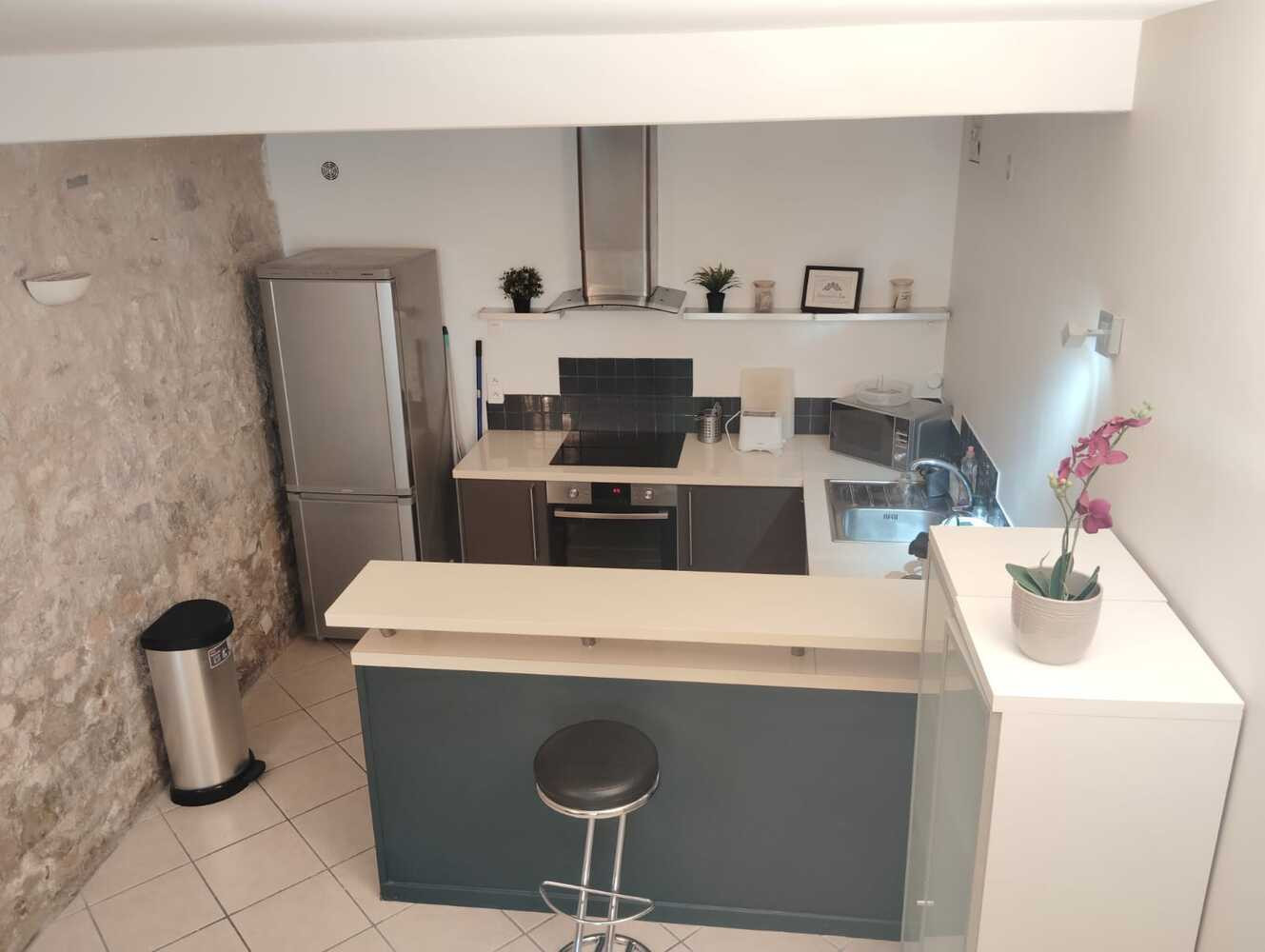 
                                                Location
                                                 Maison 3 pièces
