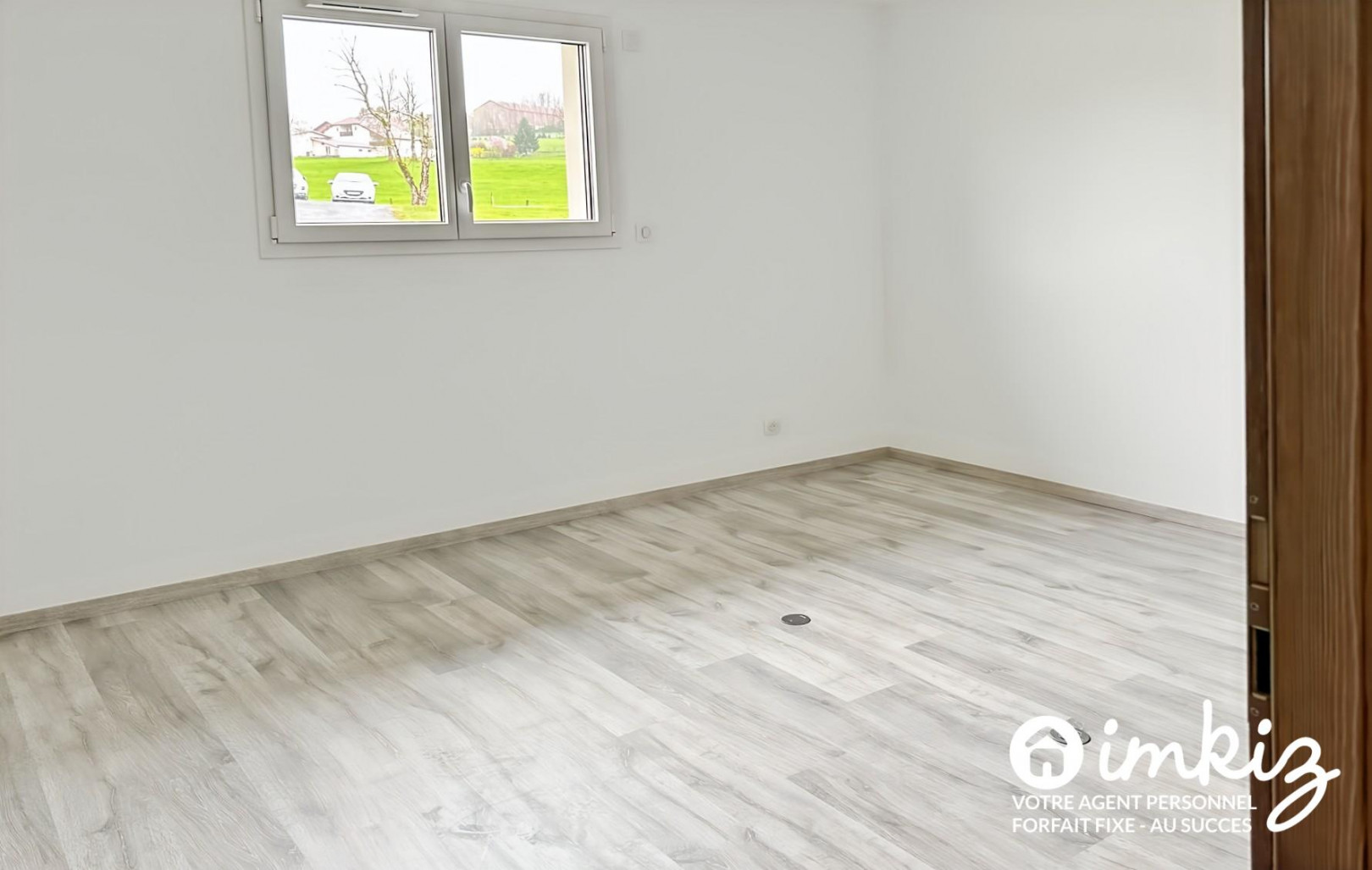 
                                                Vente
                                                 Maison 3 pièces
