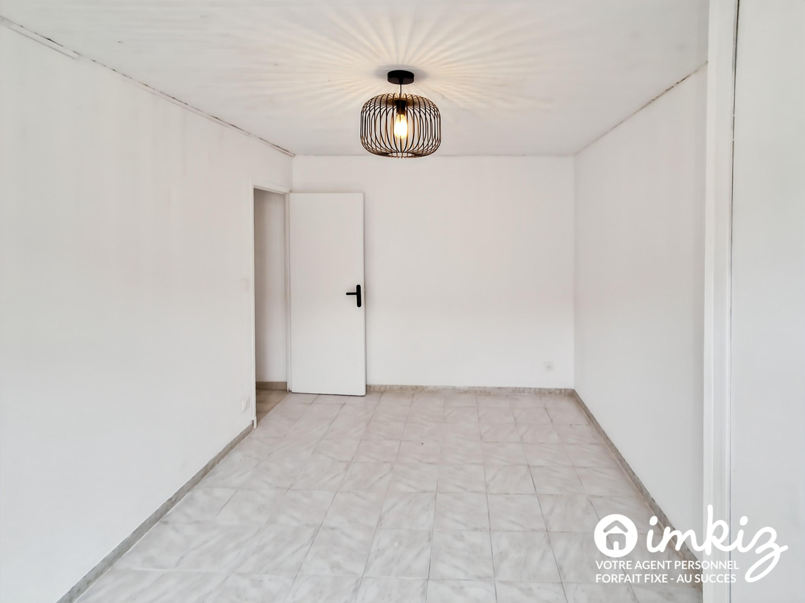 
                                                Vente
                                                 Maison 3 pièces