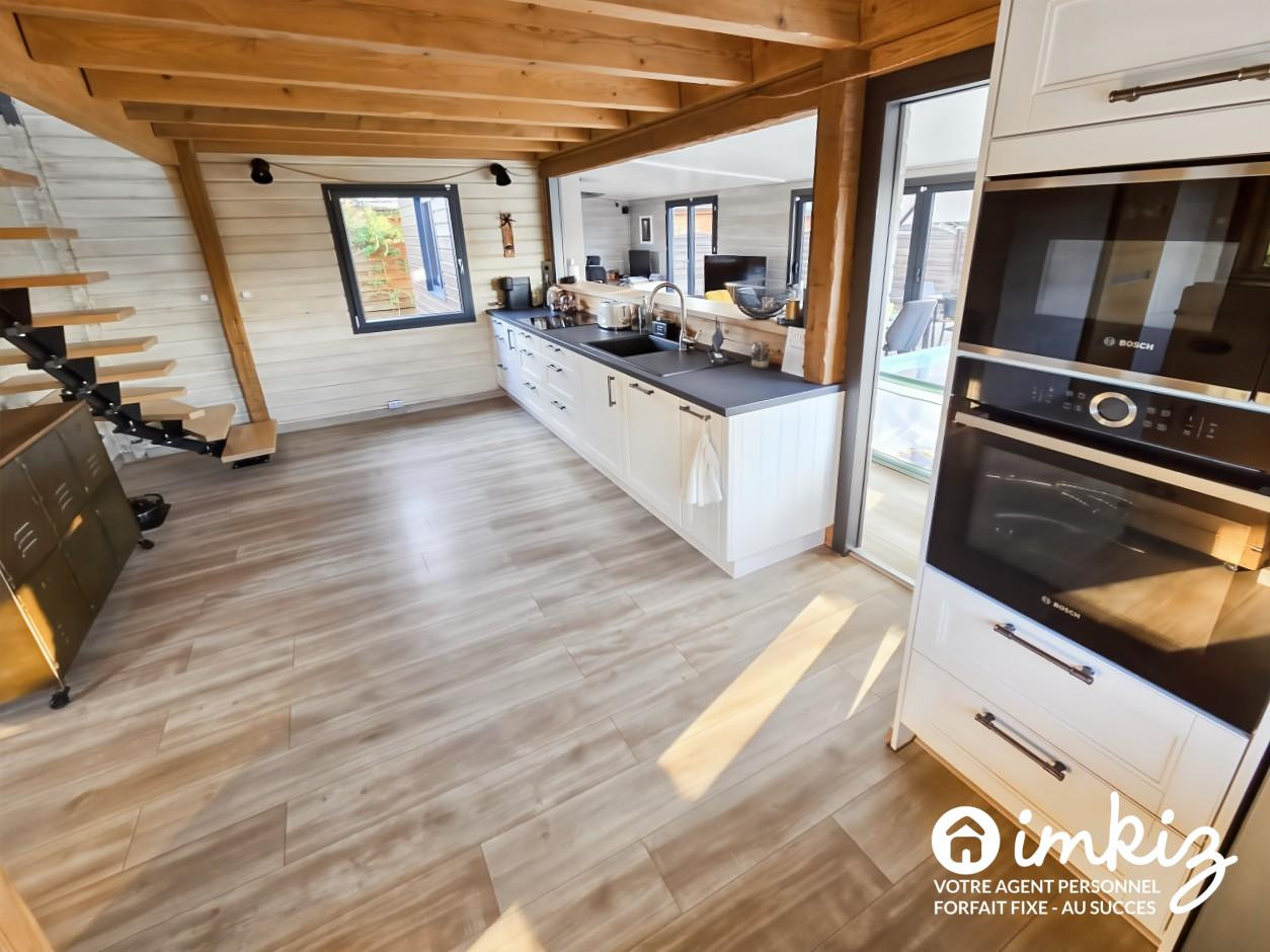 
                                                Vente
                                                 Maison 3 pièces