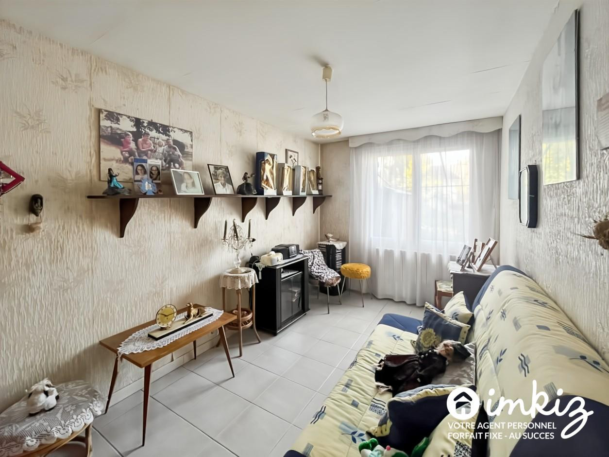 
                                                Vente
                                                 Maison 3 pièces