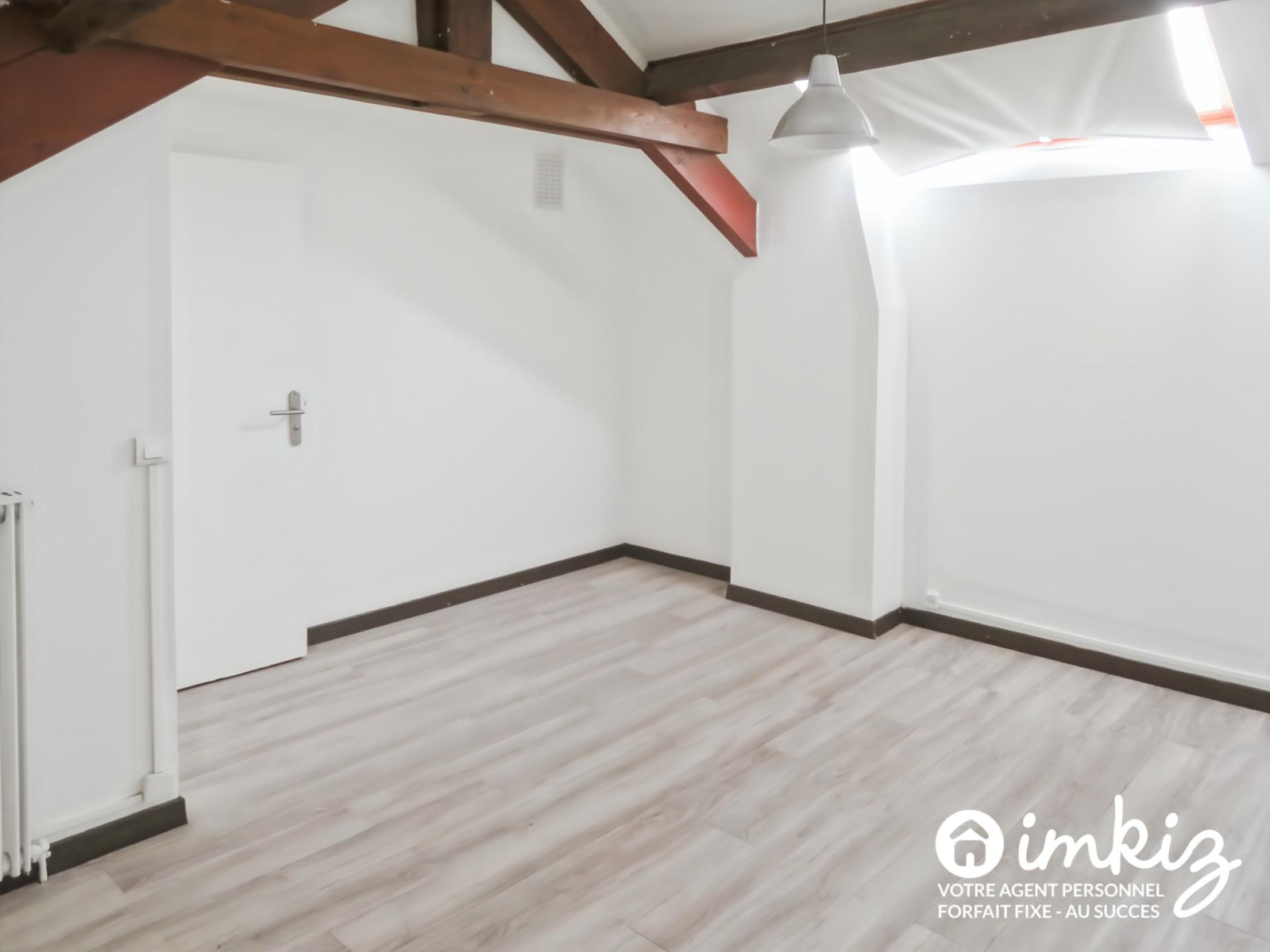 
                                                Vente
                                                 Maison 3 pièces
