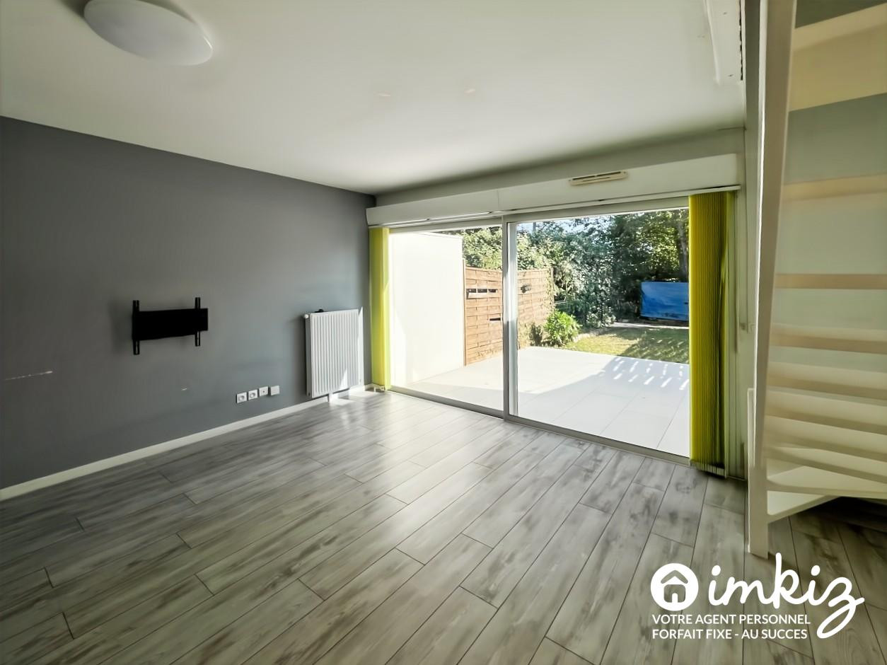 
                                                Vente
                                                 Maison 3 pièces 70 m²