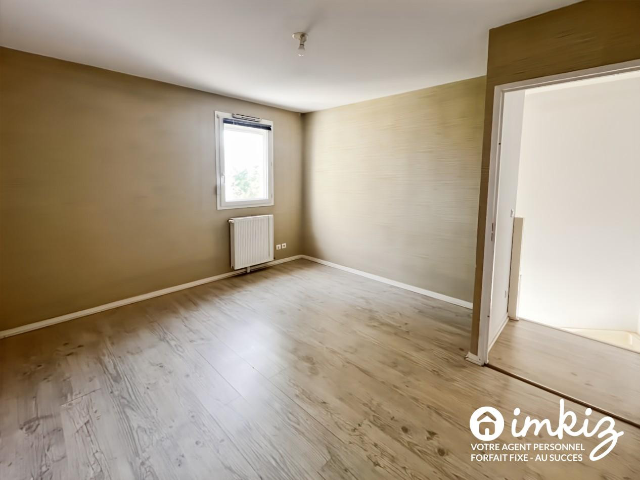 
                                                Vente
                                                 Maison 3 pièces 70 m²