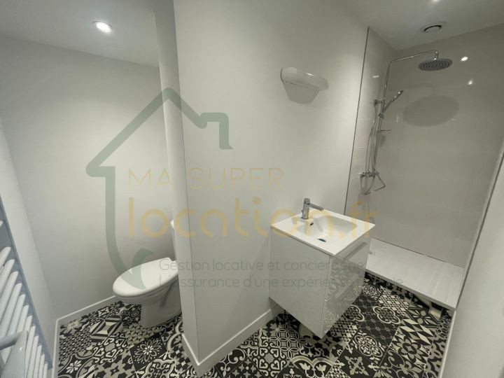 
                                                Location
                                                 Maison 3 pièces 70m2 à Saint-Quentin