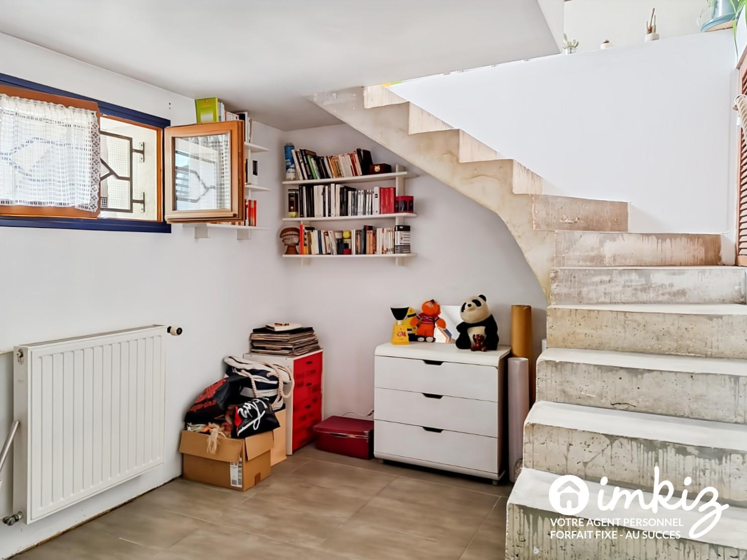 
                                                Vente
                                                 Maison 3 pièces 85,60 m² jardin mezzanine