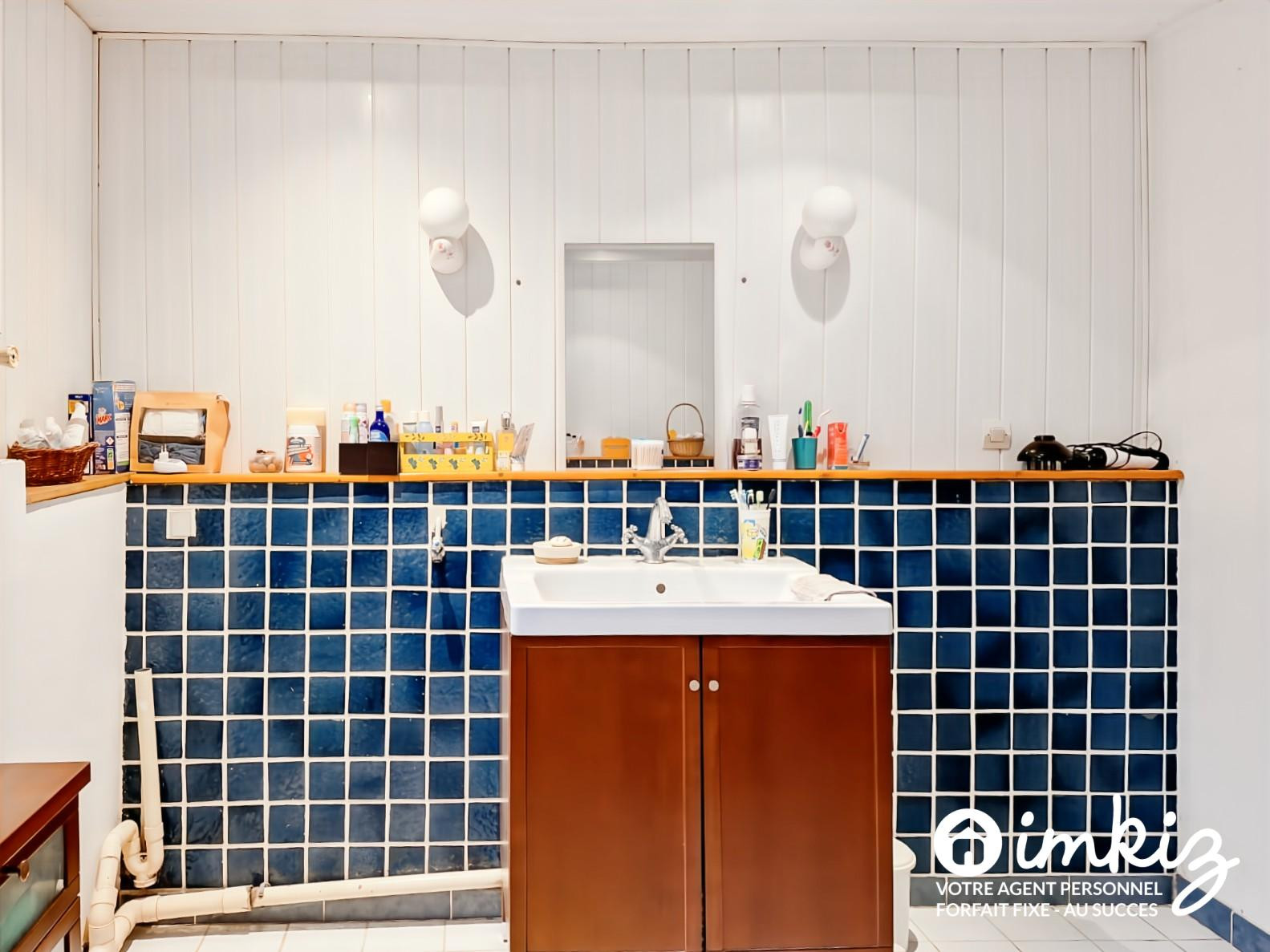 
                                                Vente
                                                 Maison 3 pièces 85,60 m² jardin mezzanine